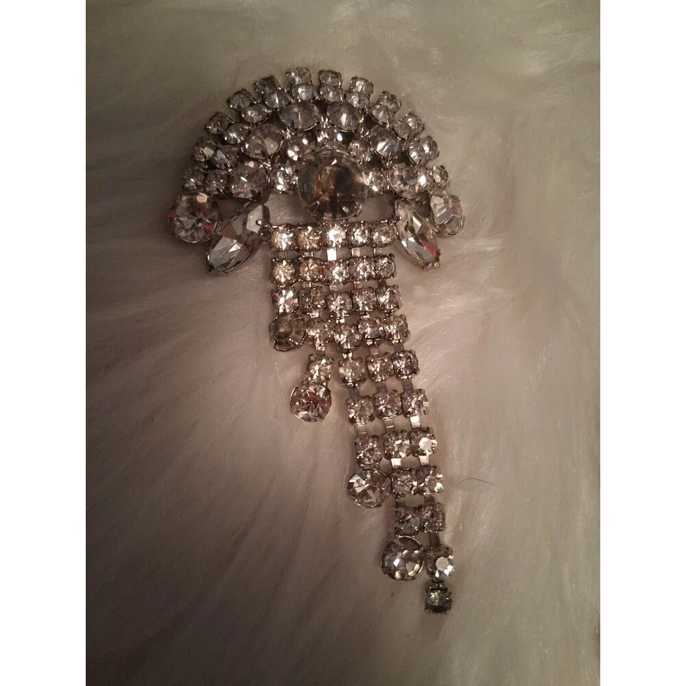 VTG Clear Rhinestone Silvertone Waterfall Brooch Dangle Fringe Art Deco